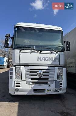 Тентованый Renault Magnum 2005 в 