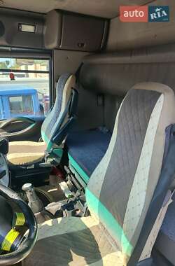 Тягач Renault Magnum 2004 в 