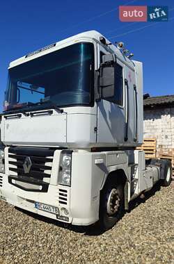 Тягач Renault Magnum 2004 в 