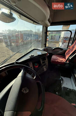 Тягач Renault Magnum 2011 в 