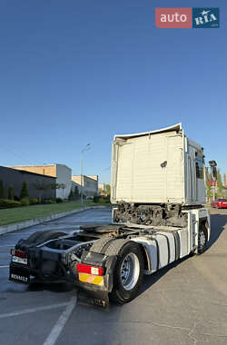 Тягач Renault Magnum 2007 в 