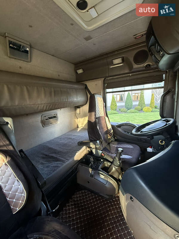 Тягач Renault Magnum 2007 в Запорожье