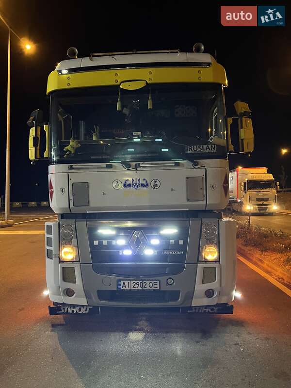 Тентованый Renault Magnum 2012 в Киеве