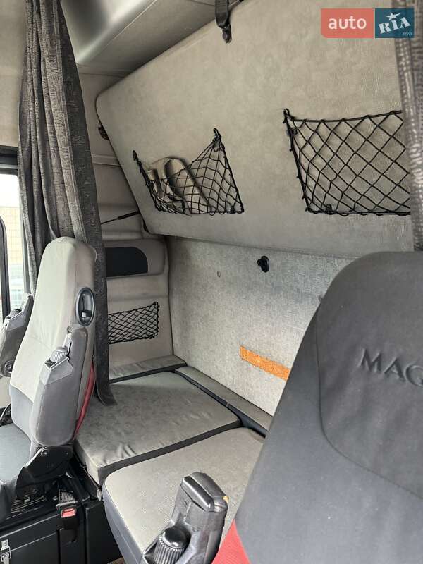 Тягач Renault Magnum 2008 в Черкассах