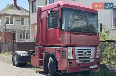 Тягач Renault Magnum 2003 в 