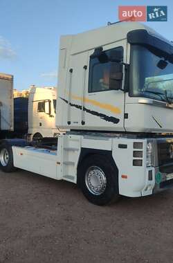 Тягач Renault Magnum 2011 в Прилуках