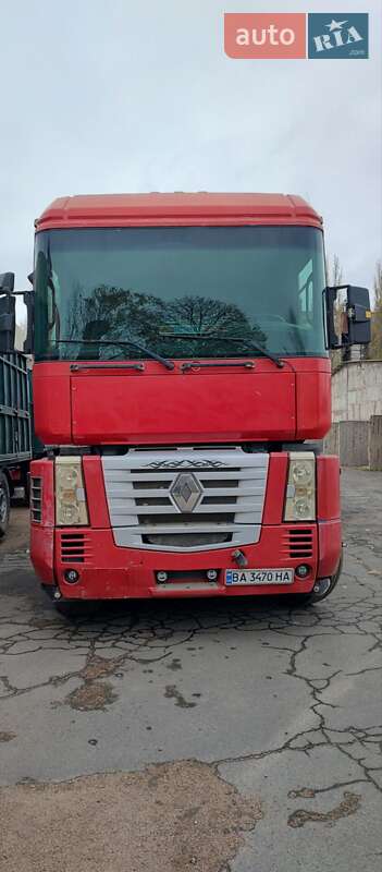 Зерновоз Renault Magnum 2003 в 