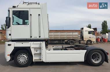 Тягач Renault Magnum 2006 в 