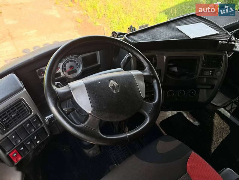 Тягач Renault Magnum 2013 в Чернигове