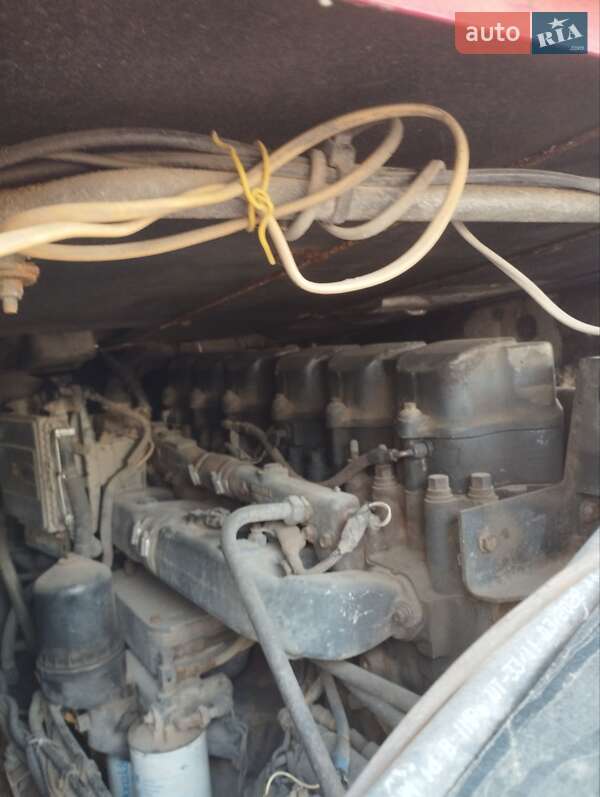 Тягач Renault Magnum 2006 в Броварах