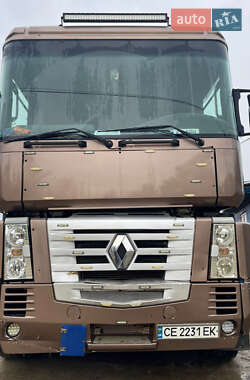 Тягач Renault Magnum 2002 в 