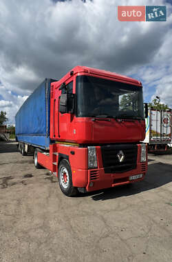 Тягач Renault Magnum 2004 в Кицмани