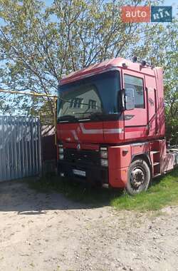 Тягач Renault Magnum 2001 в 