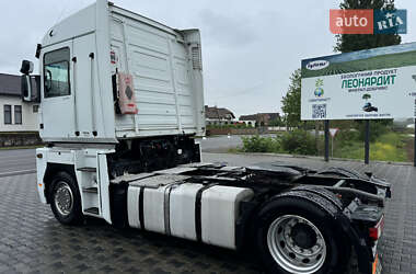 Тягач Renault Magnum 2011 в 