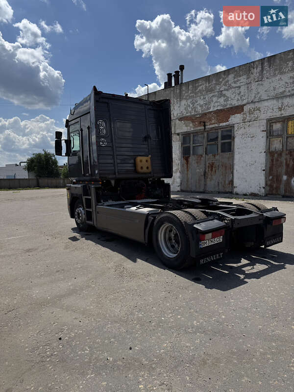 Тягач Renault Magnum 2010 в Сумах
