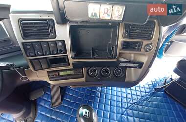 Тягач Renault Magnum 2007 в 