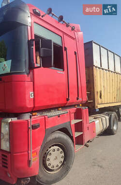 Тягач Renault Magnum 2004 в 
