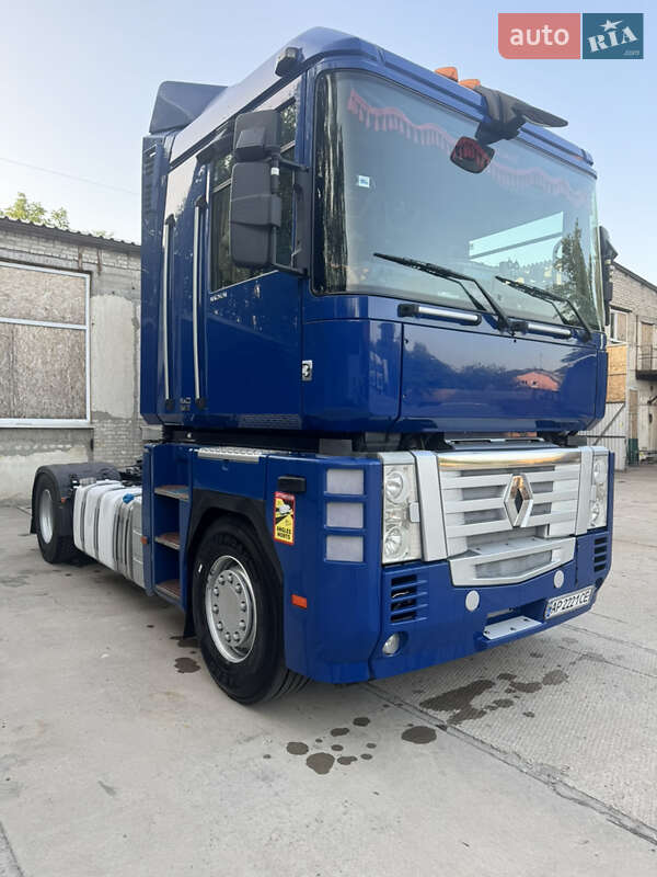 Тягач Renault Magnum 2007 в Запоріжжі