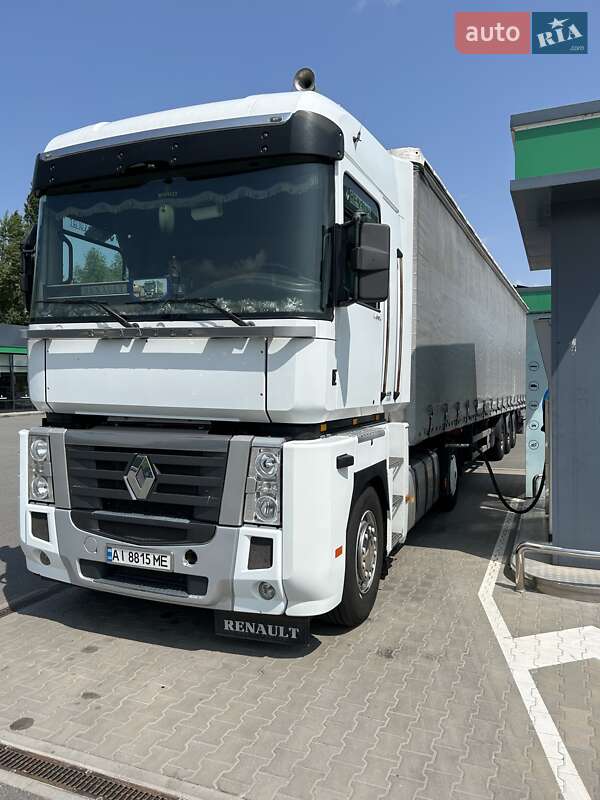 Тягач Renault Magnum 2011 в 