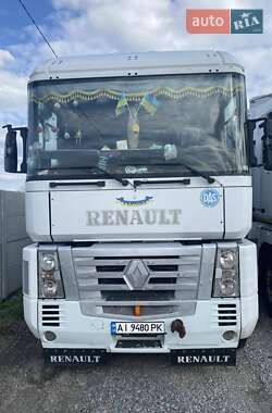 Тягач Renault Magnum 2002 в Ставище