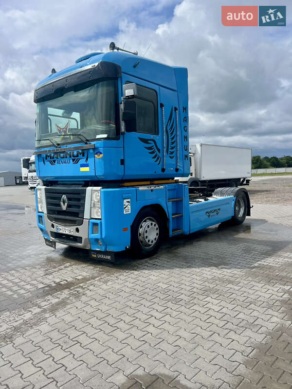 Тягач Renault Magnum 2012 в Киеве