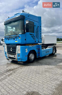 Тягач Renault Magnum 2012 в 