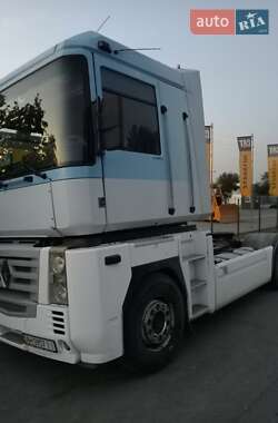 Тягач Renault Magnum 2005 в 