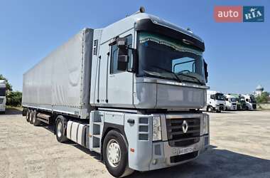 Тягач Renault Magnum 2010 в 
