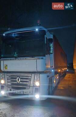 Тягач Renault Magnum 2009 в 