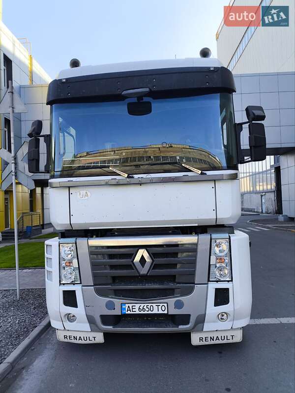 Renault Magnum 2010