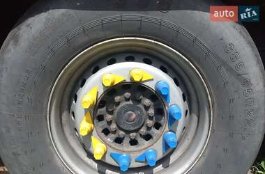 Тягач Renault Magnum 2005 в 