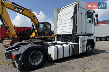 Тягач Renault Magnum 2010 в 