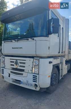 Тягач Renault Magnum 2003 в Черкассах