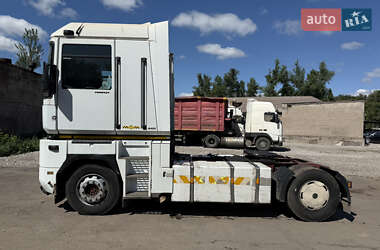 Тягач Renault Magnum 1998 в 