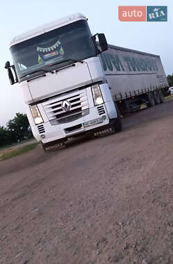 Тягач Renault Magnum 2004 в Днепре