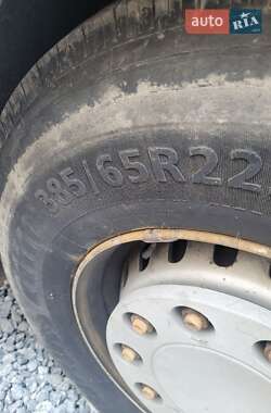 Тягач Renault Magnum 2009 в 