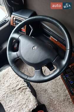 Контейнеровоз Renault Magnum 2002 в 