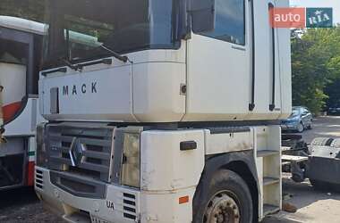 Тягач Renault Magnum 2004 в Києві