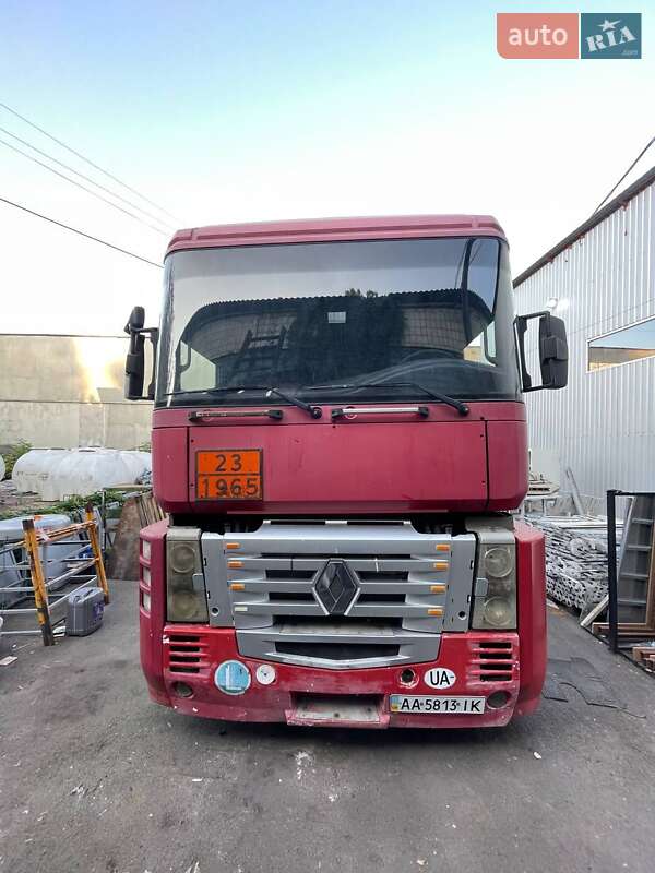 Renault Magnum 2006