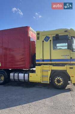 Тентованый Renault Magnum 2003 в 