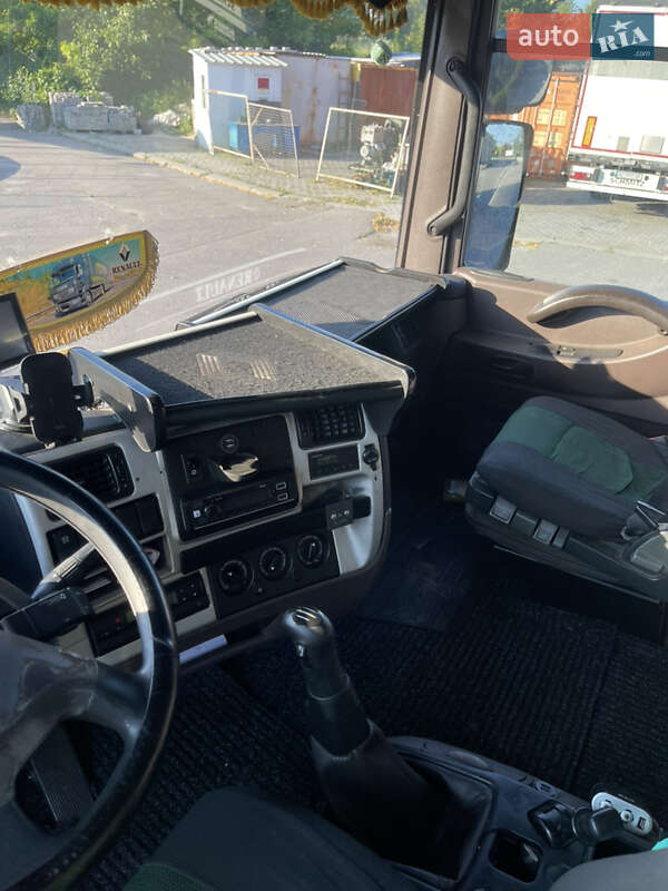 Тентованый Renault Magnum 2003 в Харькове