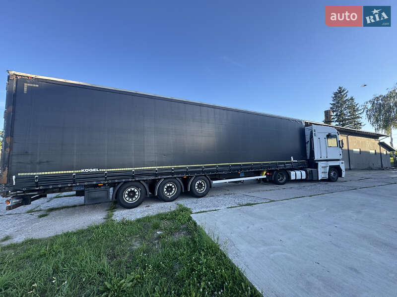 Тягач Renault Magnum 2011 в Буську