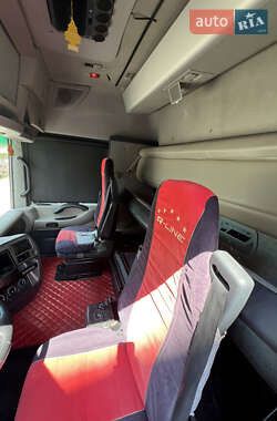 Тягач Renault Magnum 2012 в 