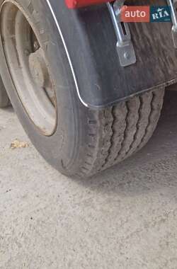 Тягач Renault Magnum 2006 в 