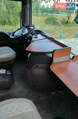 Контейнеровоз Renault Magnum 2007 в 
