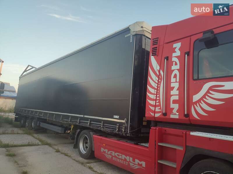 Тягач Renault Magnum 2011 в Львове