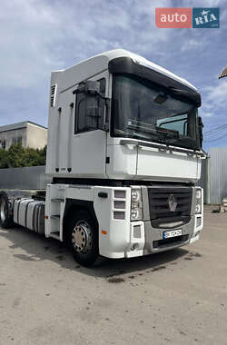 Тягач Renault Magnum 2010 в 