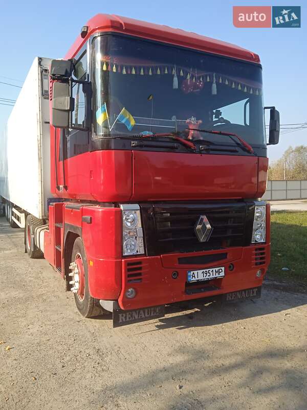 Тягач Renault Magnum 2003 в Броварах