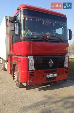 Тягач Renault Magnum 2003 в 