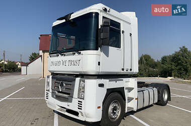 Тягач Renault Magnum 2008 в Горохові